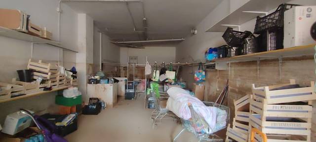 Local comercial en Alquiler en Carrer COLOMBICULTURA en Centro - Ambulatorio