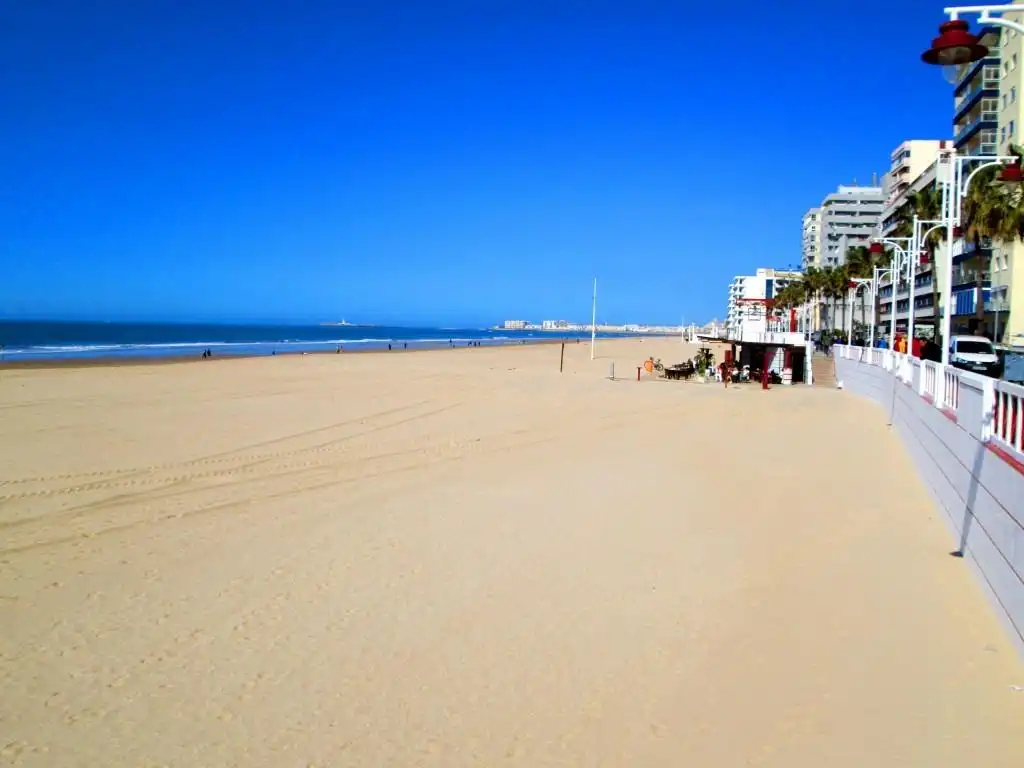 Exterior view of Flat for sale in Cádiz  with Air Conditioner and Terrace