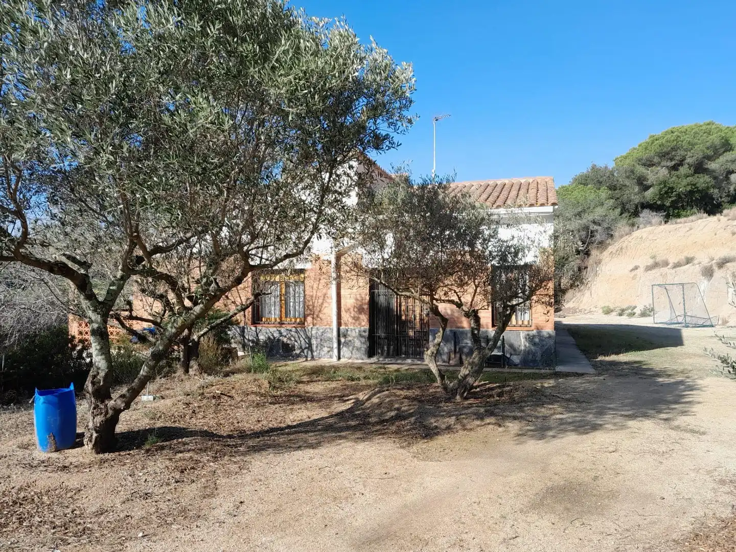 Außenansicht von Country house zum Verkauf in Arenys de Munt mit Privatgarten und Terrasse