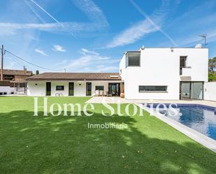 Exterior view of House or chalet for sale in Sant Cugat del Vallès  with Heating, Private garden and Terrace