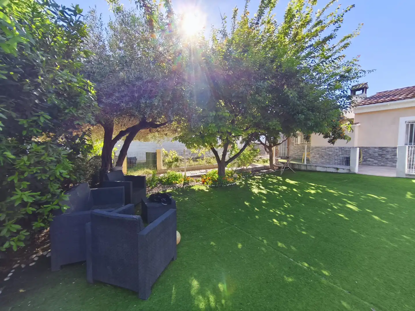 Jardí de Casa o xalet en venda en Mont-roig del Camp amb Aire condicionat, Calefacció i Jardí privat