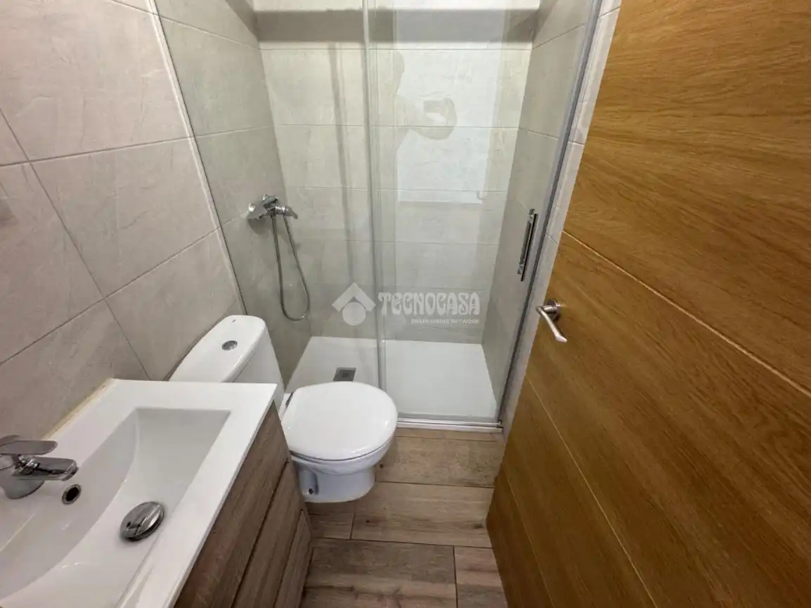 Bathroom of Flat for rent in Aranjuez