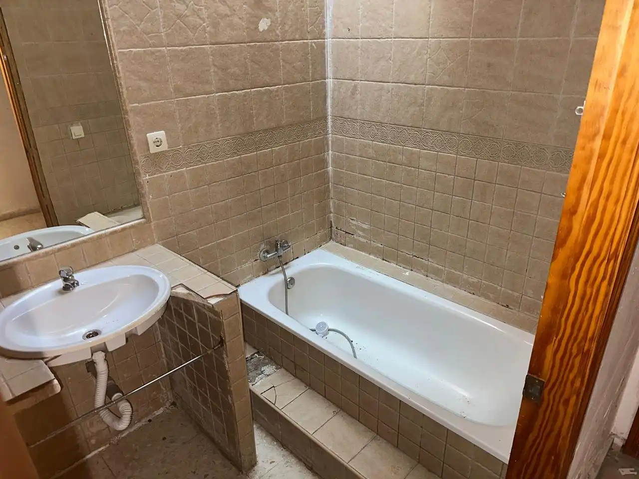 Baño de Casa o chalet en venta en San Juan de Aznalfarache con Terraza