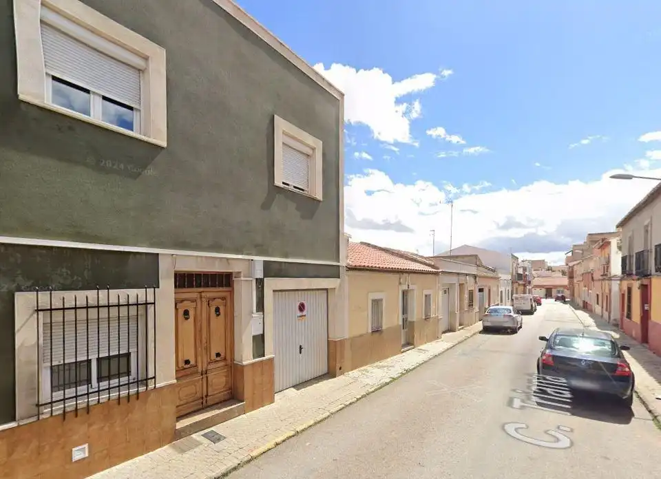 Vista exterior de Pis en venda en Valdepeñas