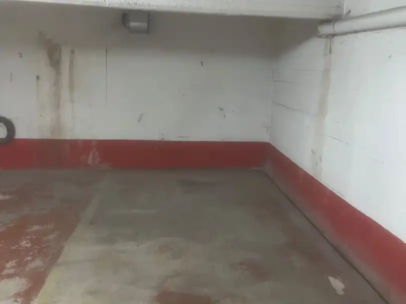Aparcament de Garatge de lloguer en Centro 