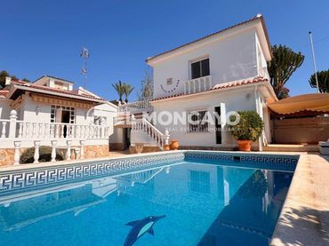 Villa avec piscine à vendre à Rojales