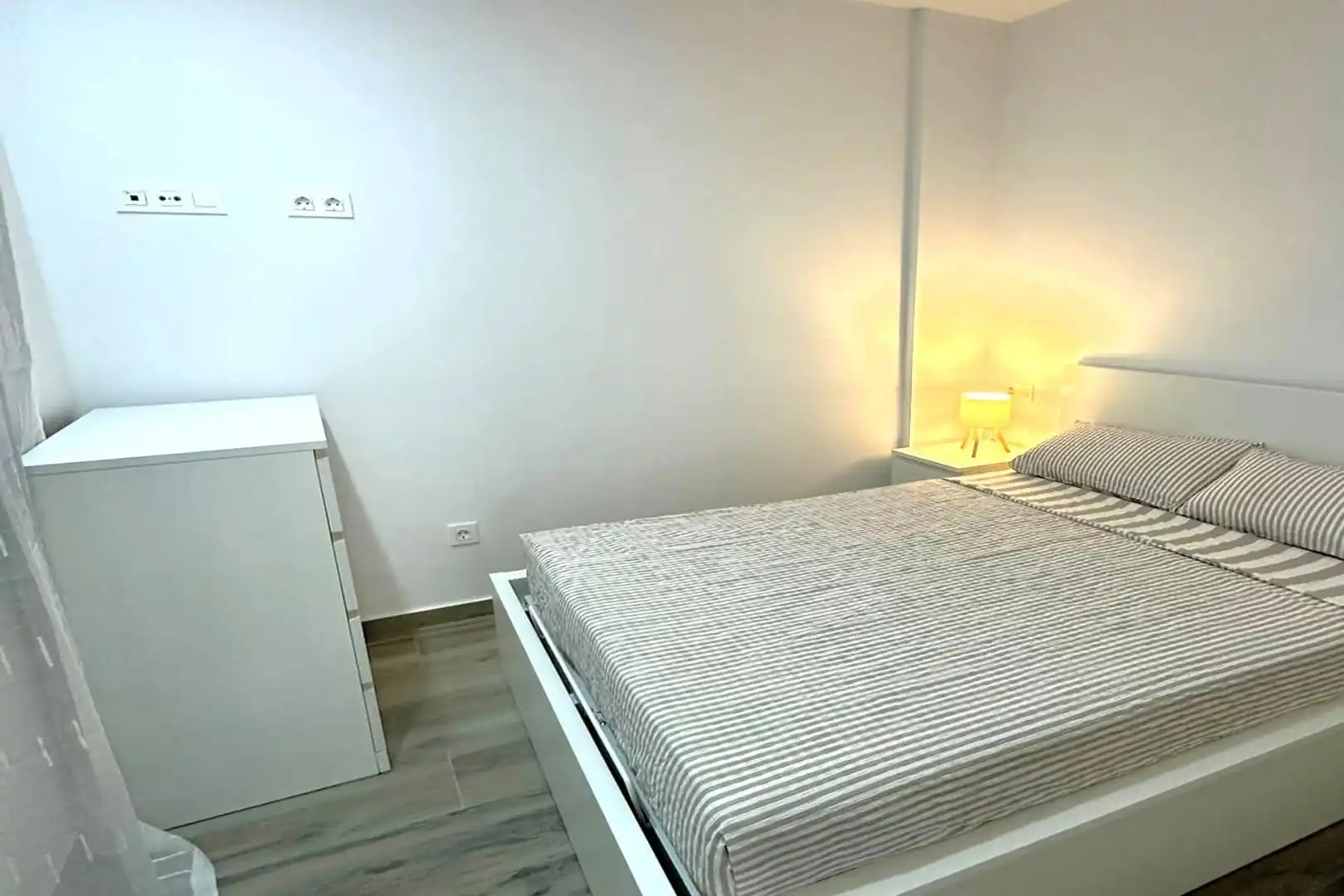 Apartamento con terraza en venta en Calle RAMON GALLUD 139, imagen 19