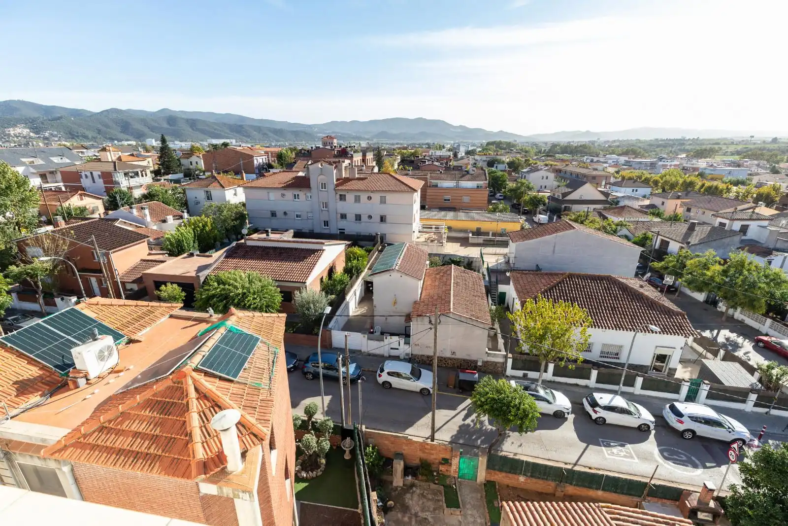 Vista exterior de Ático en venta en Parets del Vallès con Aire acondicionado