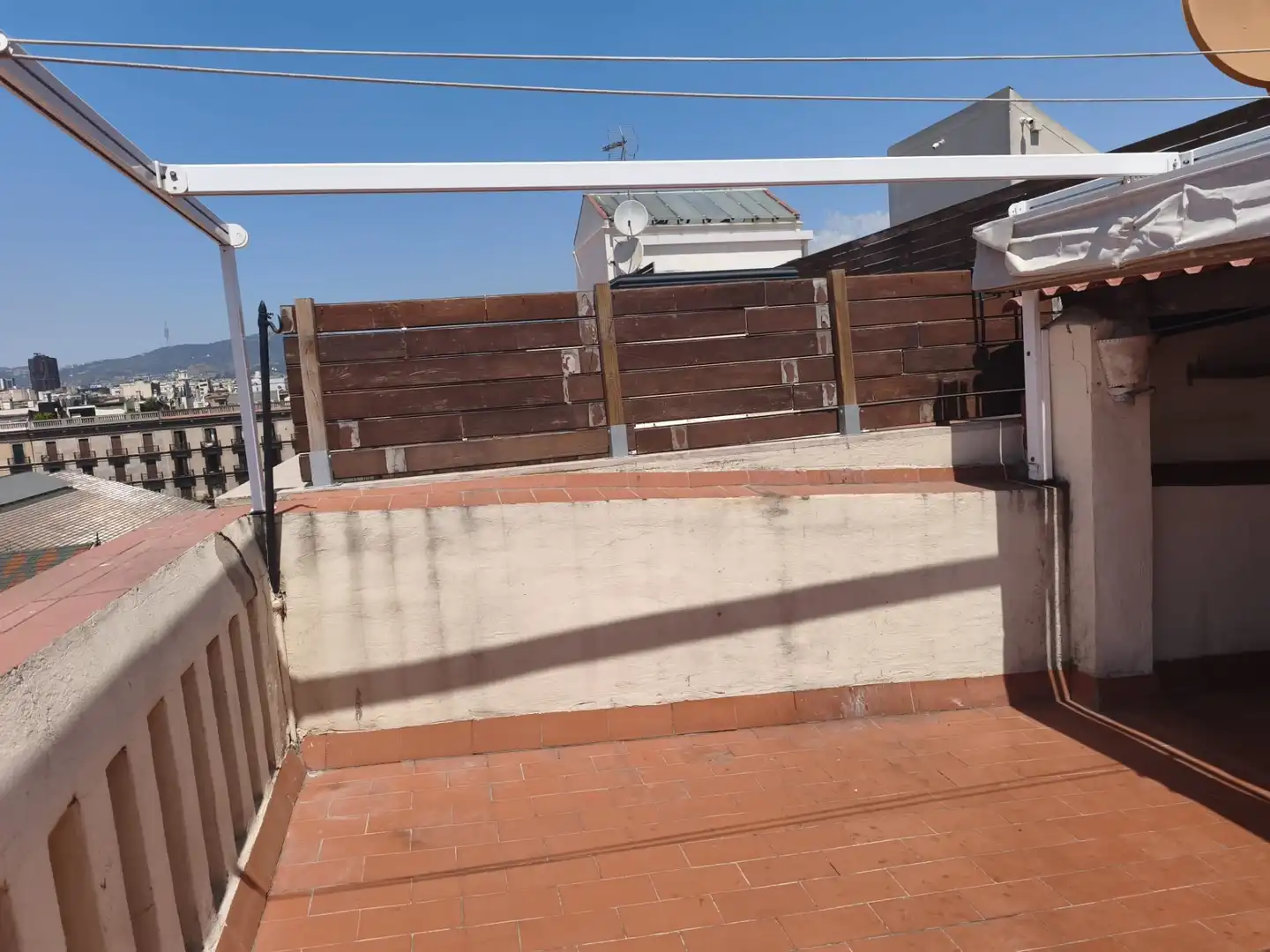 Terrasse von Dachboden zur Miete in Barcelona mit Klimaanlage, Heizung und Terrasse