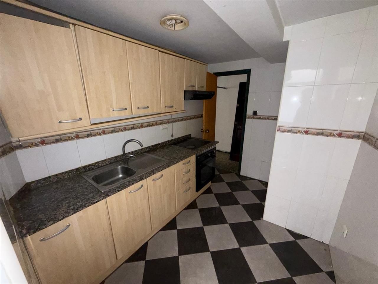 Cuina de Pis en venda en  Murcia Capital amb Balcó