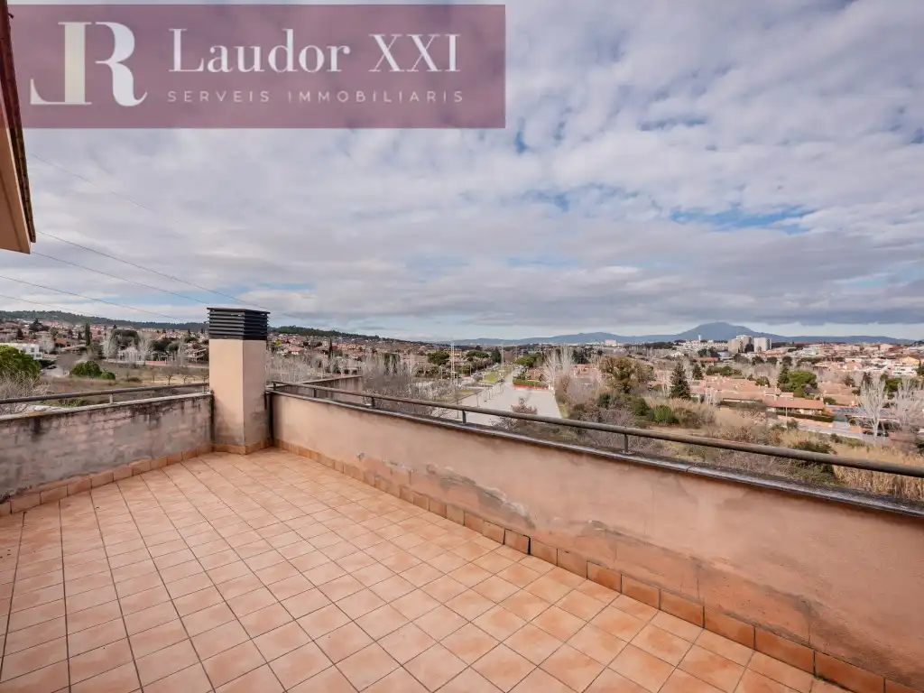 Terraza de Casa adosada en venta en Sant Quirze del Vallès