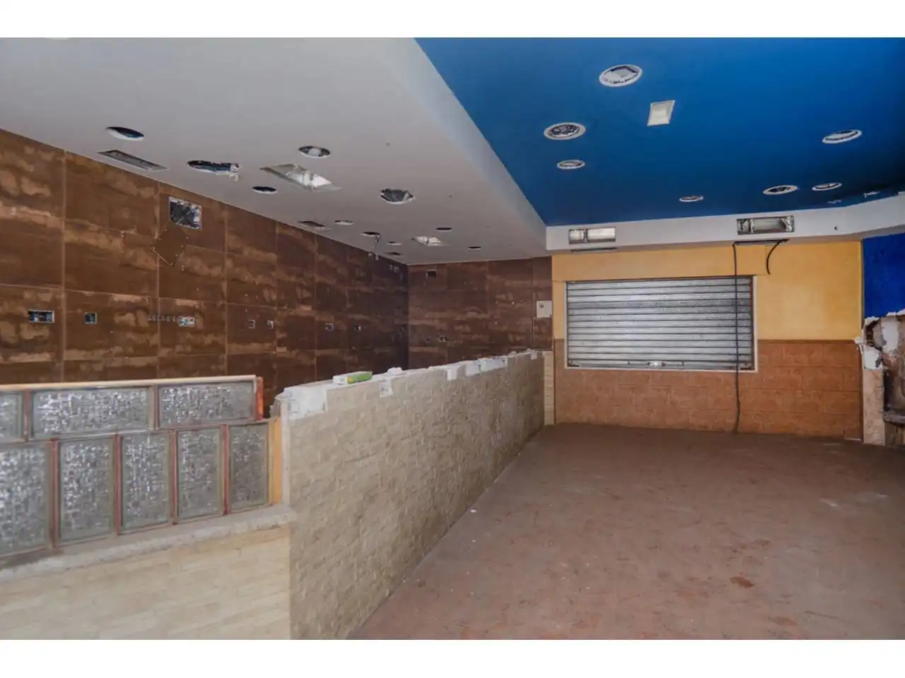 Local commercial à vendre à Calle LUCHANA, imagen 4