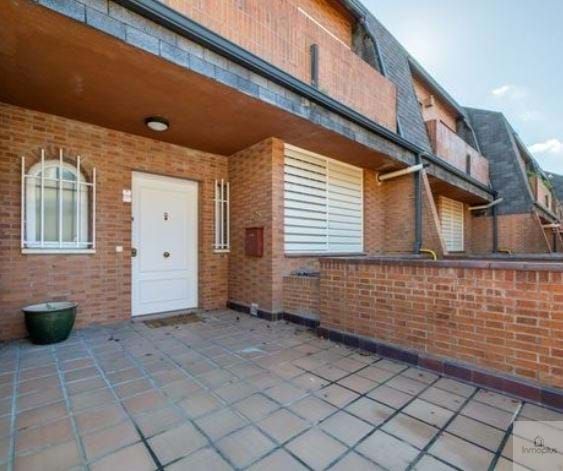 Vista exterior de Casa o xalet de lloguer en Las Rozas de Madrid amb Calefacció, Terrassa i Traster