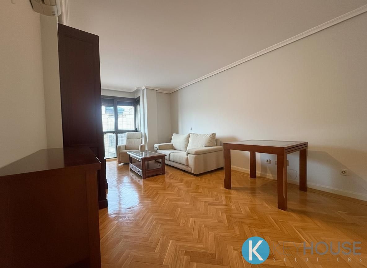 Pis de lloguer a De Blas De Otero, Montserrat - Parque Empresarial