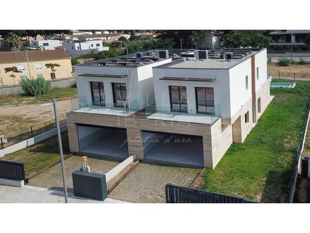 Casa adosada en Venta en Calle Agaro en S'Agaró