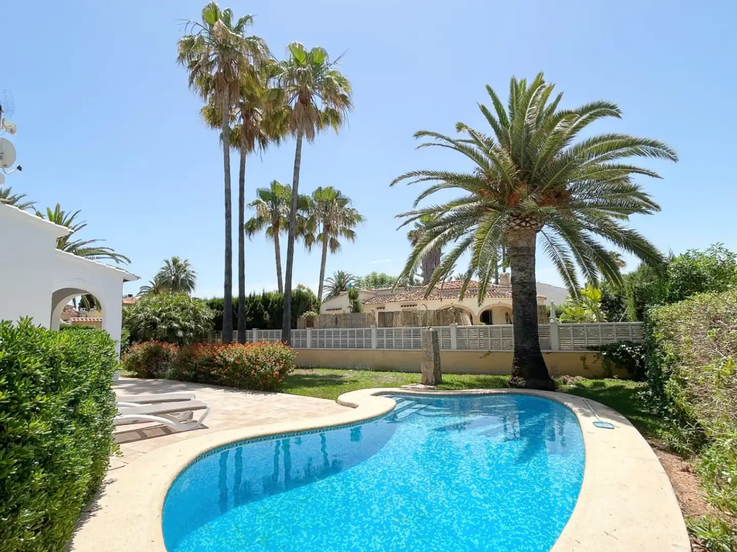Swimming pool of Houses for sale in Els Poblets  with Air Conditioner, Heating and Terrace