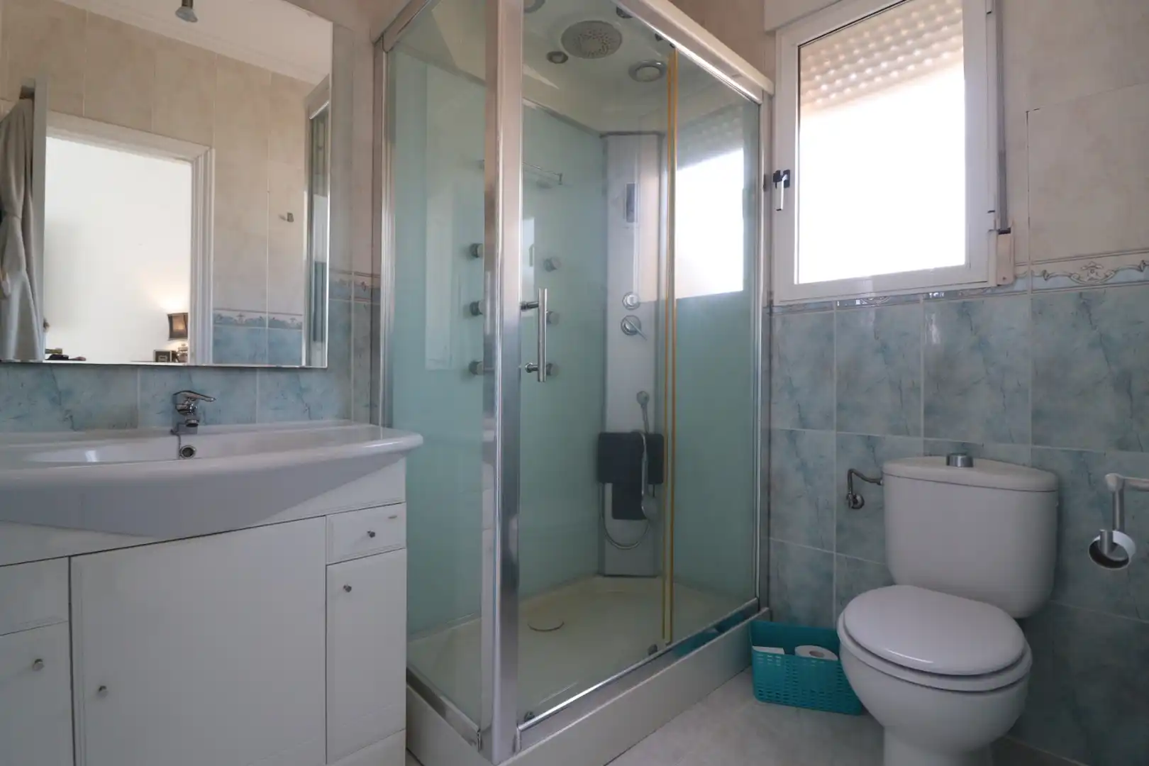Bany de Casa o xalet en venda en Benijófar amb Terrassa i Piscina