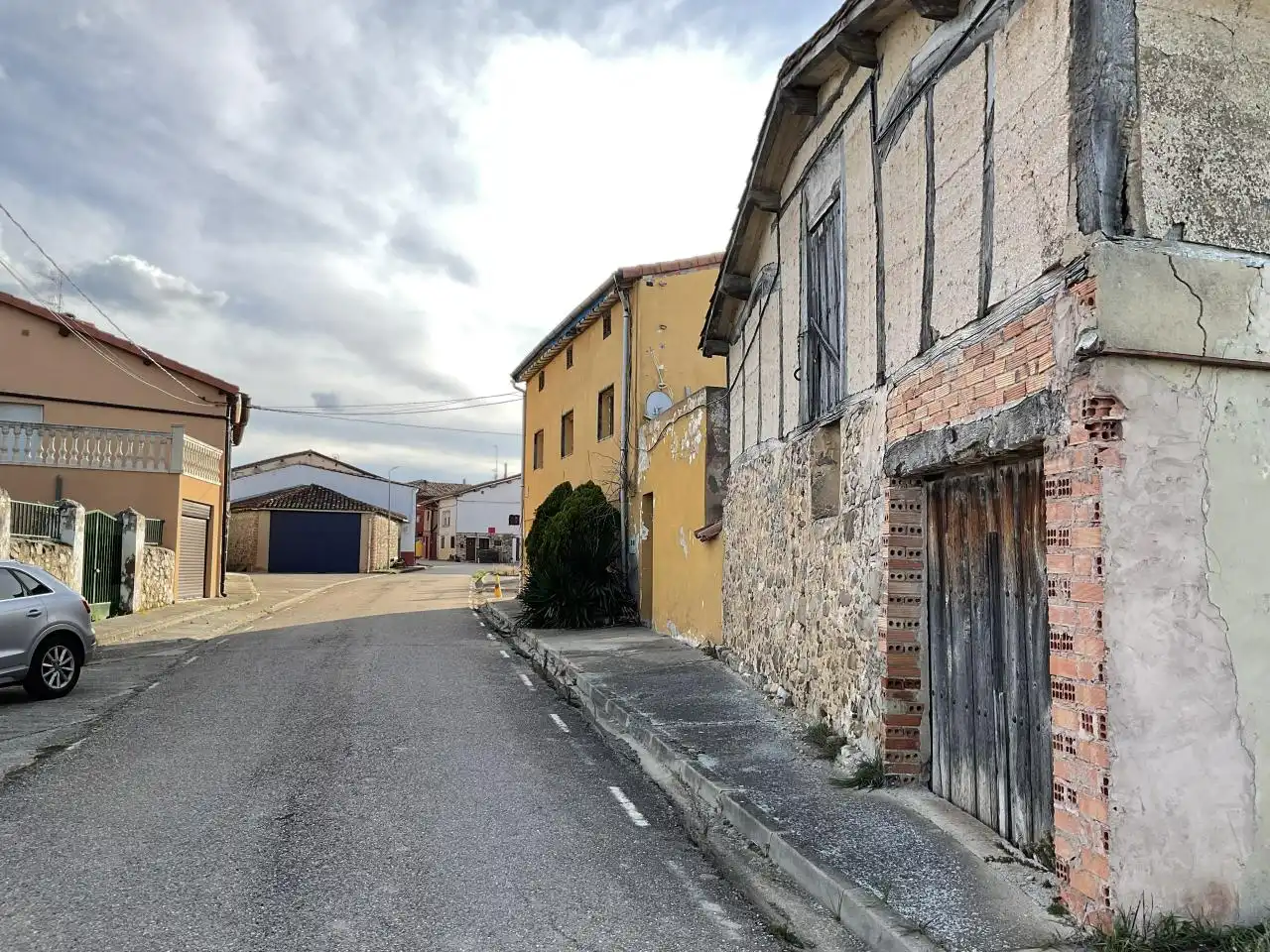 Vista exterior de Local en venta en Bascuñana