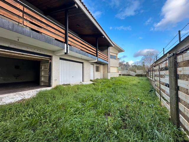 Casa-chalet en Venta en Rúa Amor Ruibal en O Castro