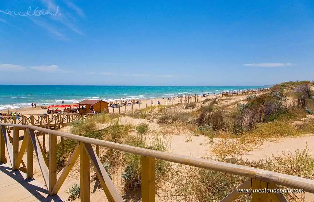 Detached house with garden for sale in Playa de los Locos, imagen 13