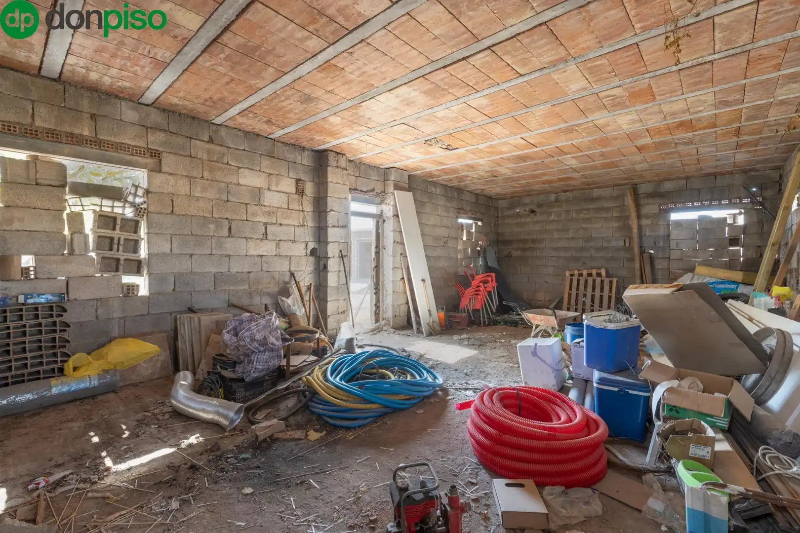 Country homes for sale in Avenida Avenida de Secanillo, Peligros