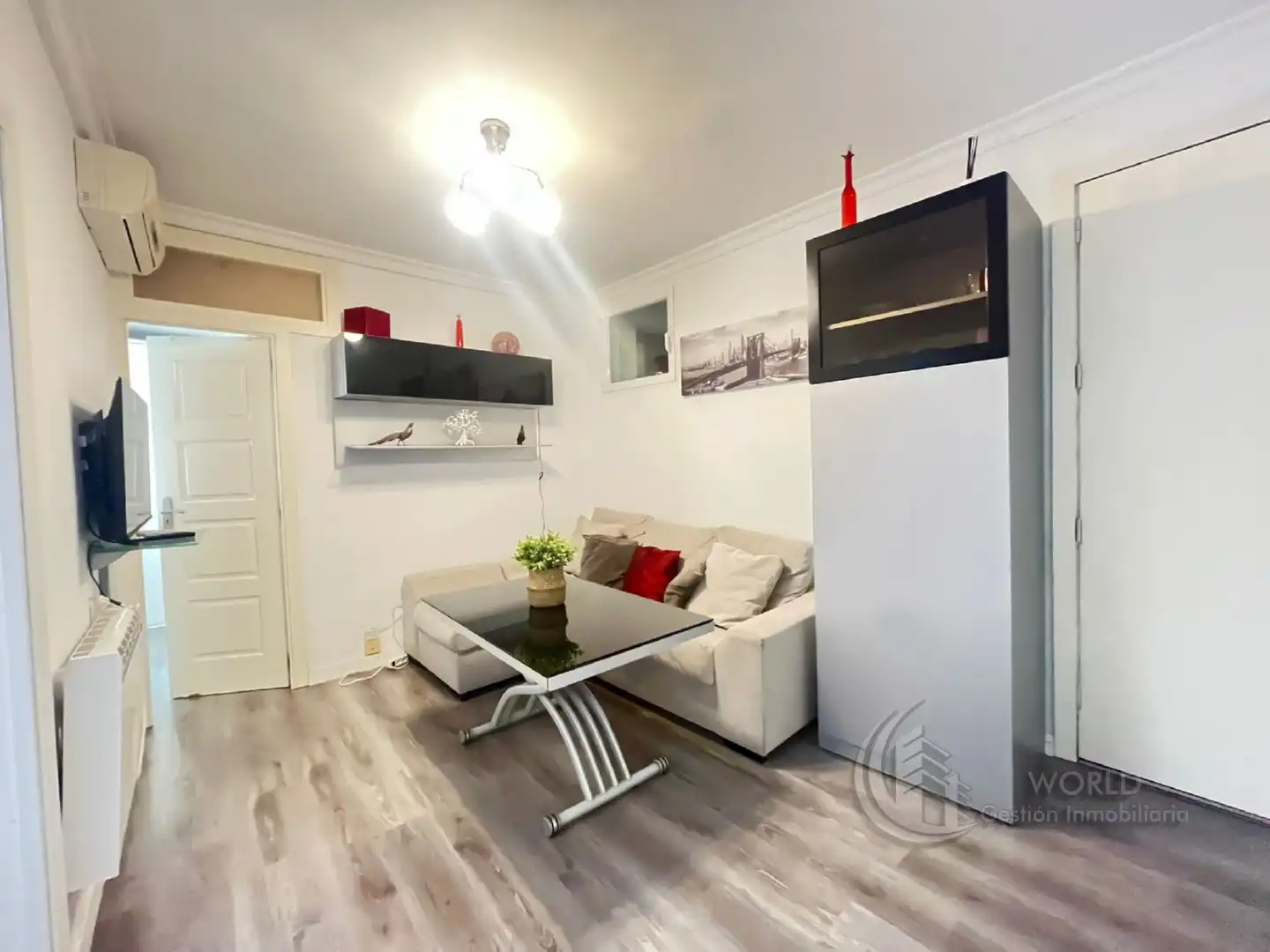 Wohnzimmer von Wohnung zur Miete in Madrid mit Klimaanlage, Heizung und Möbliert