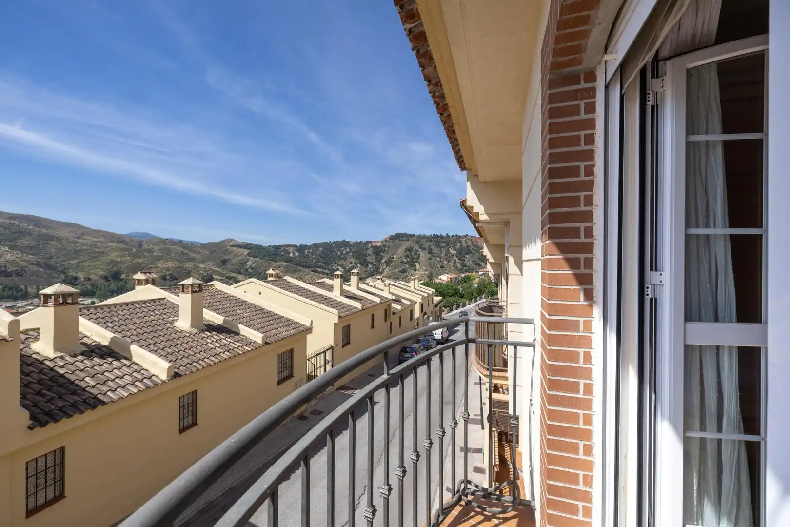 Casa aparellada amb terrassa en venda a Cenes de la Vega, imagen 26