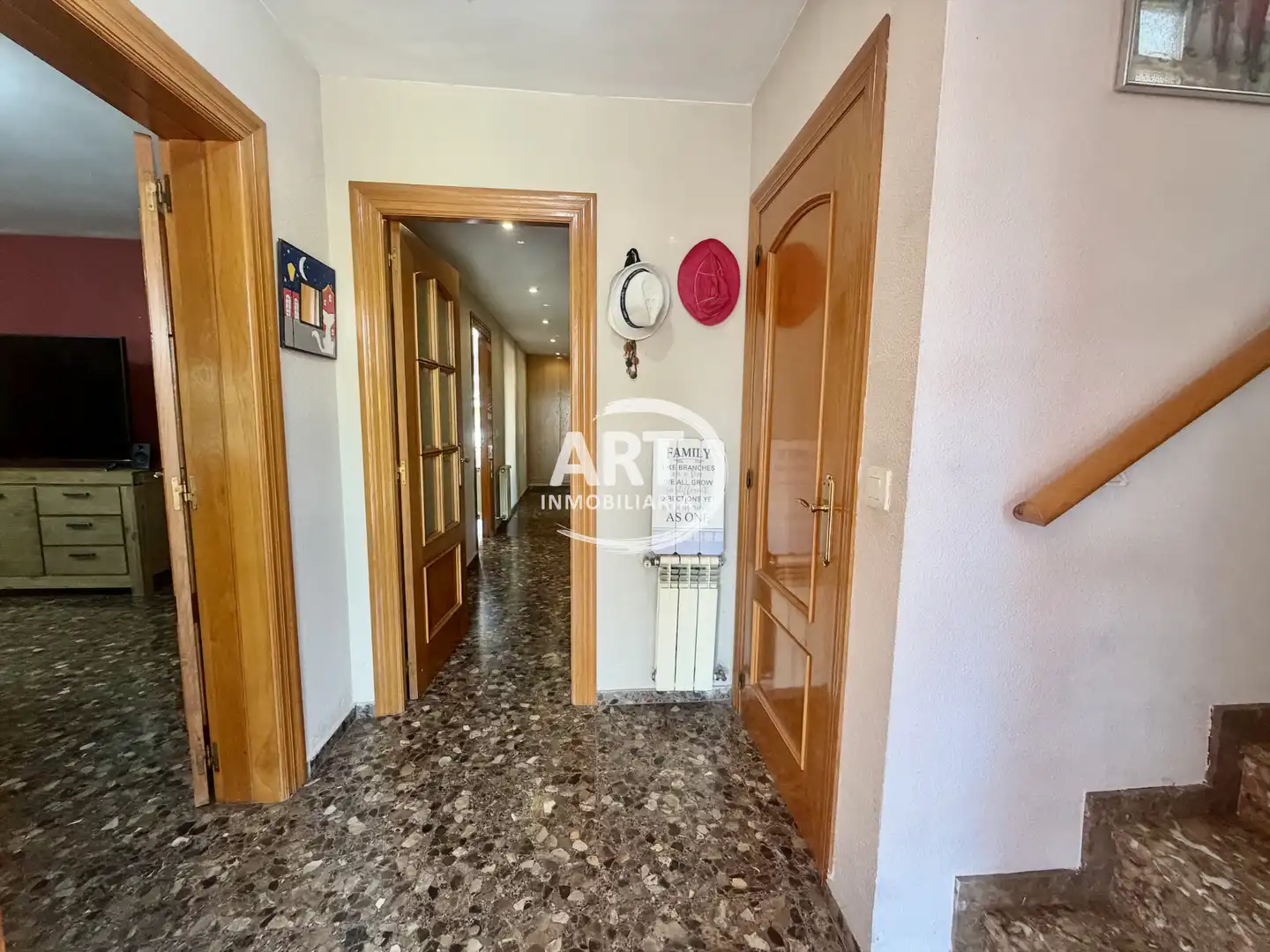 Houses for sale in L'Eliana  with Air Conditioner, Heating and Private garden