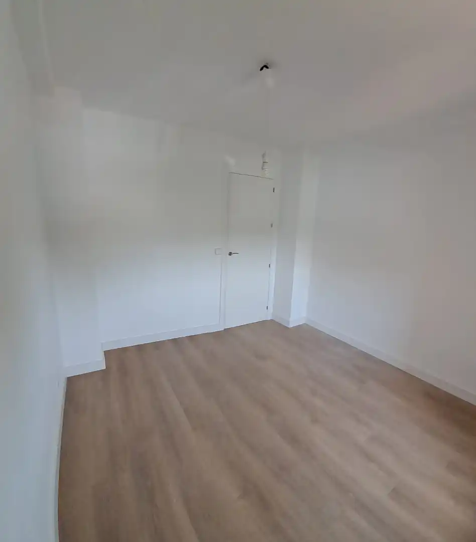 Flat for rent in Castilleja de la Cuesta  with Air Conditioner