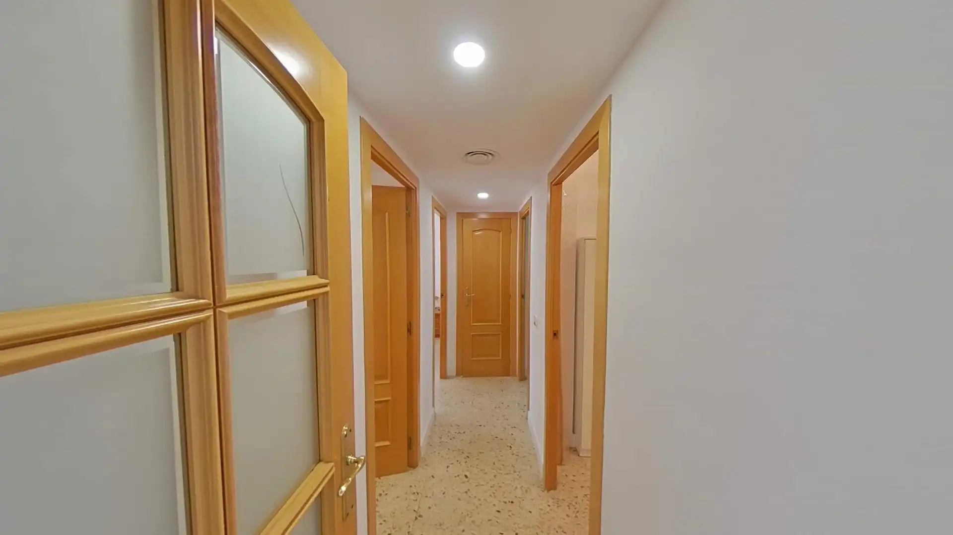 Piso en venta en Pineda de Mar con Piscina y Balcón