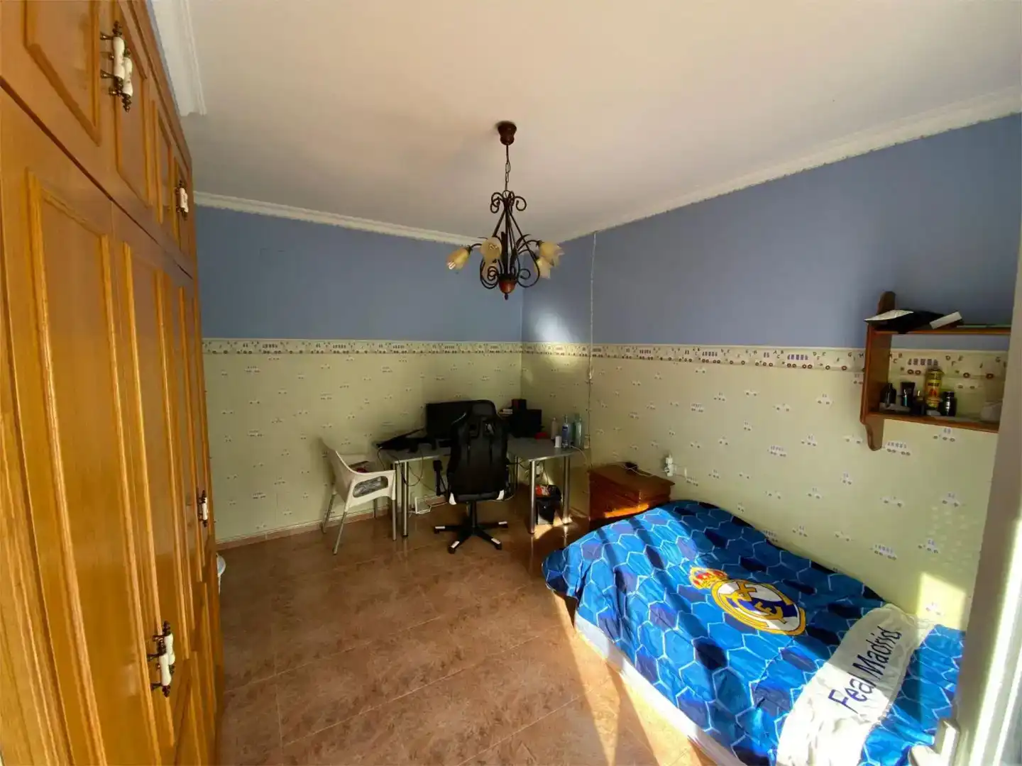 Casa adosada en venda en La Roda amb Balcó