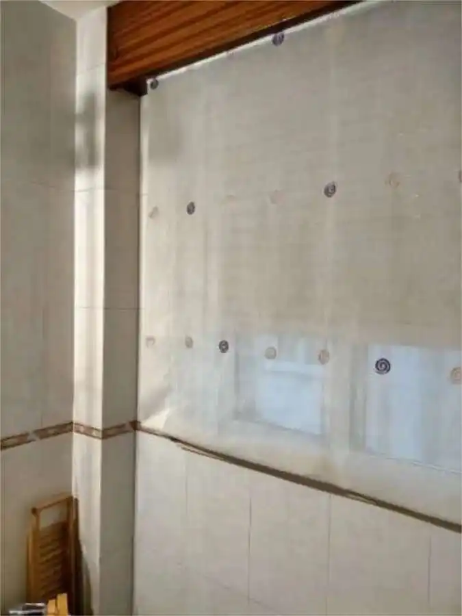 Badezimmer von Wohnung zum Verkauf in Ames mit Heizung und Abstellraum