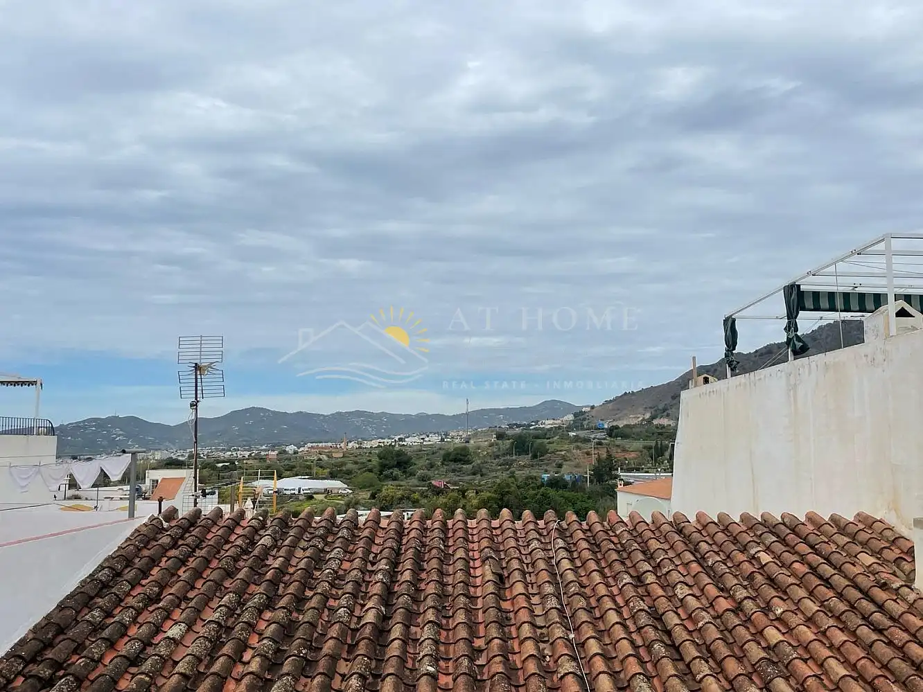 Exterior view of Houses for sale in Nerja  with Terrace and Microwave