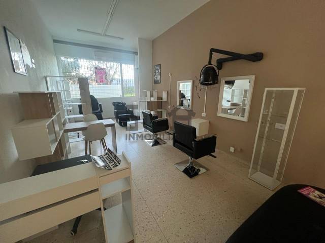 Local comercial en Alquiler en Praza Daniel González en As Lagoas