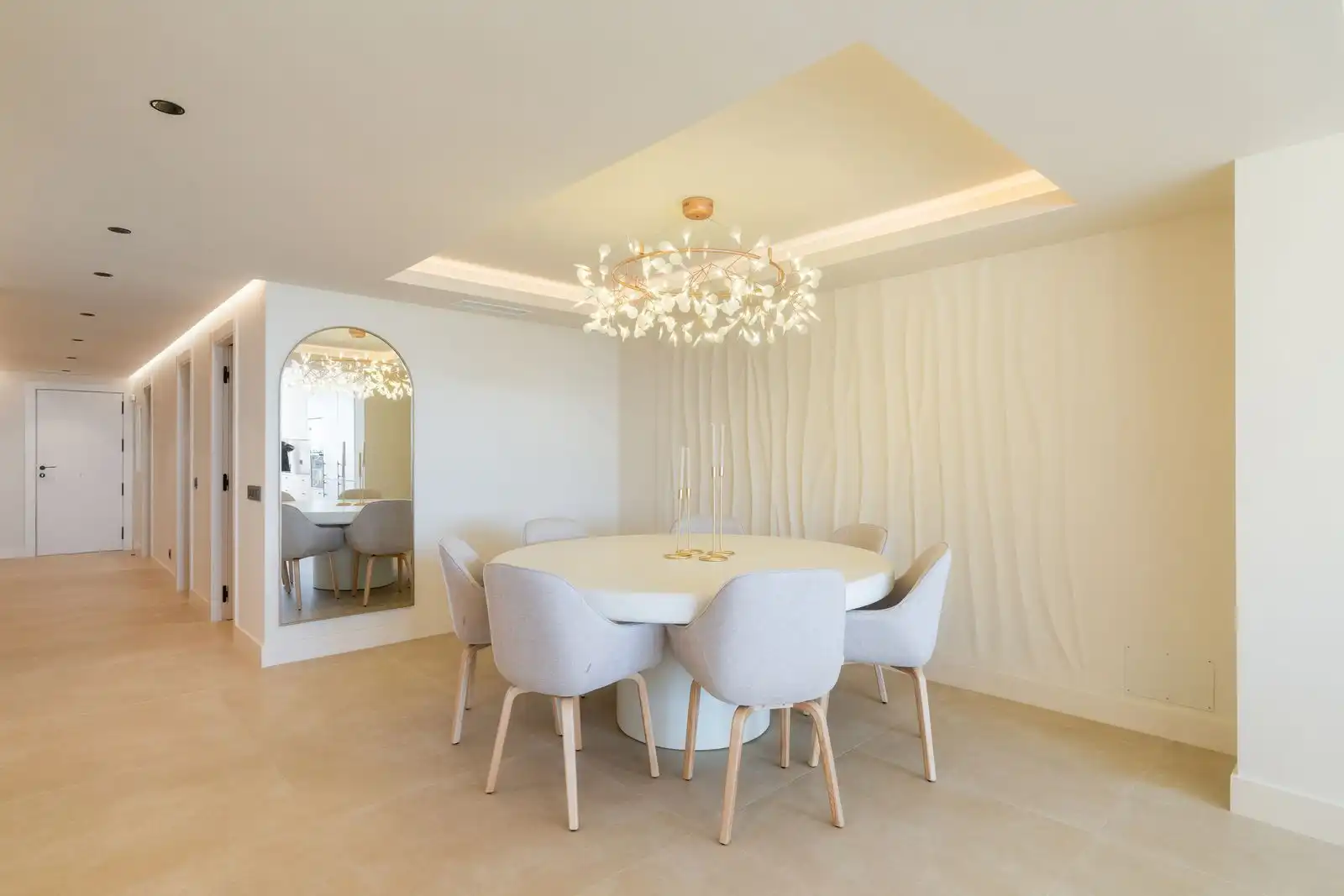 Flat with pool for sale in Calle Londres S/N, imagen 4
