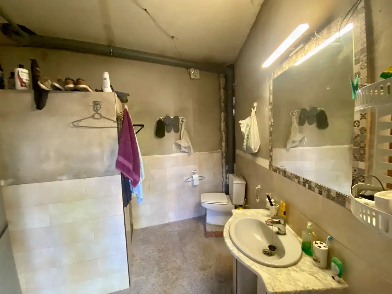 Bathroom of Houses for sale in Villarrubia de los Ojos  with Air Conditioner, Heating and Private garden