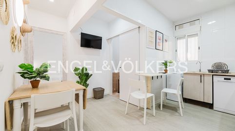 Foto 3 de Piso de alquiler en Carrer de la Indústria, Aiora, Valencia Capital