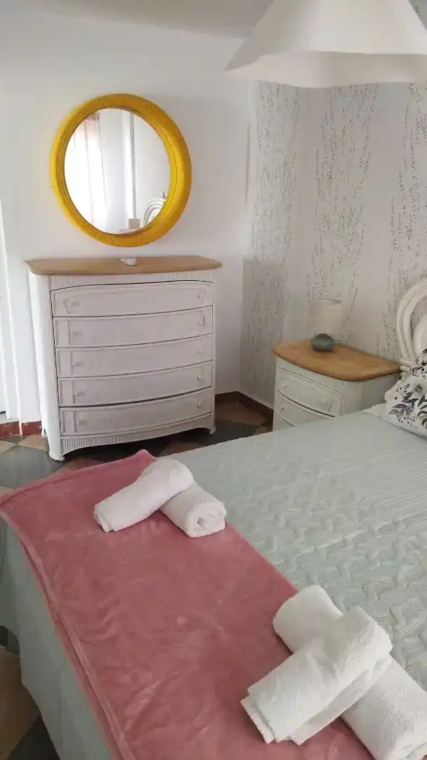 Bedroom of Detached homes for share in Martos  with Air Conditioner and Furnished