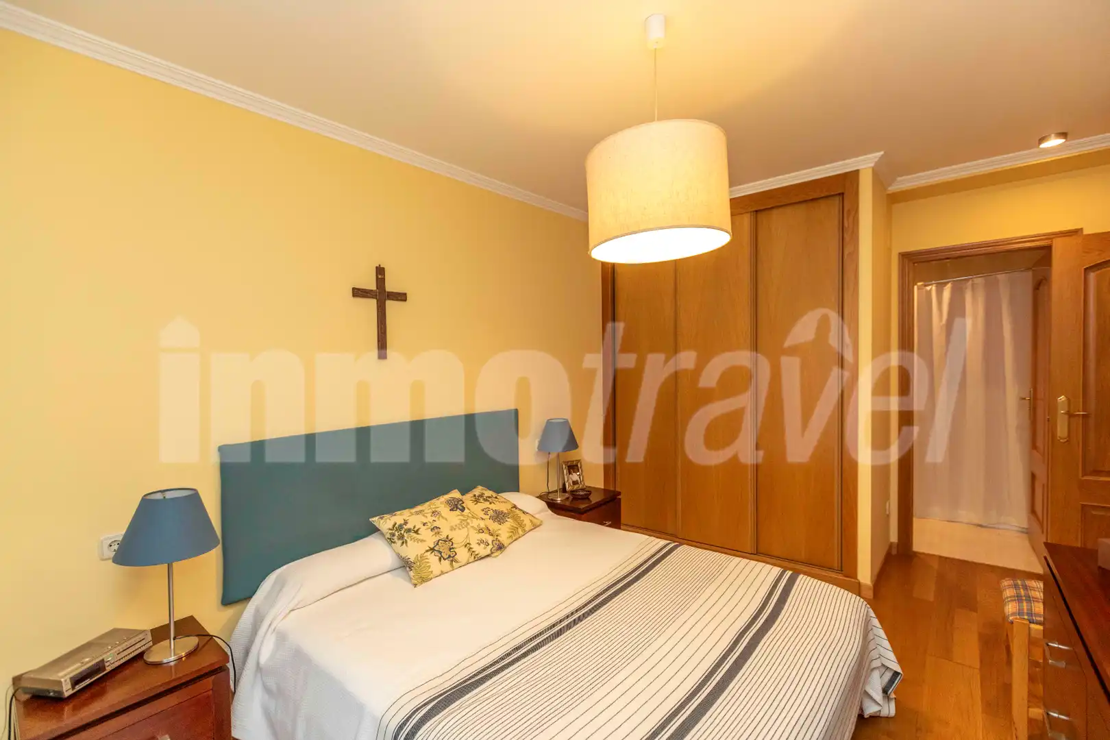 Habitación de Apartamento en venta en Sanxenxo con Parquet, Terraza y Trastero