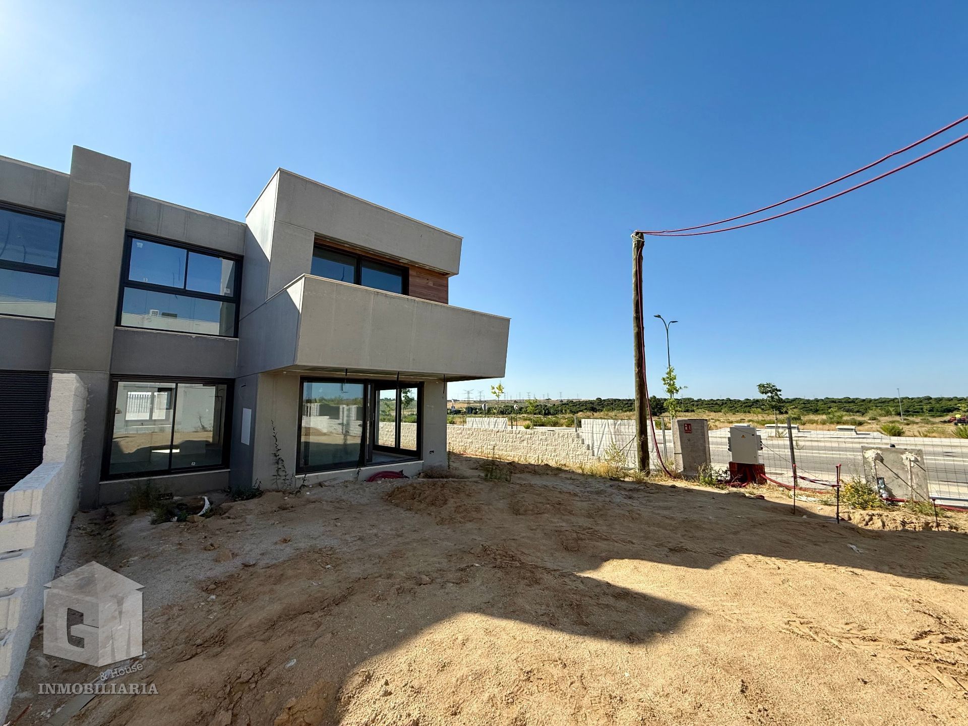 Exterior view of Single-family semi-detached for sale in Villaviciosa de Odón  with Heating, Private garden and Terrace