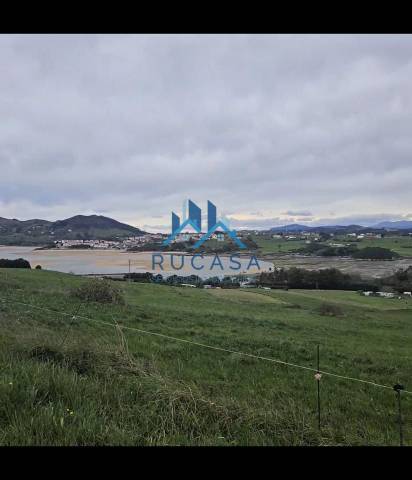 Terreno residencial en Alquiler en Miengo en Miengo pueblo