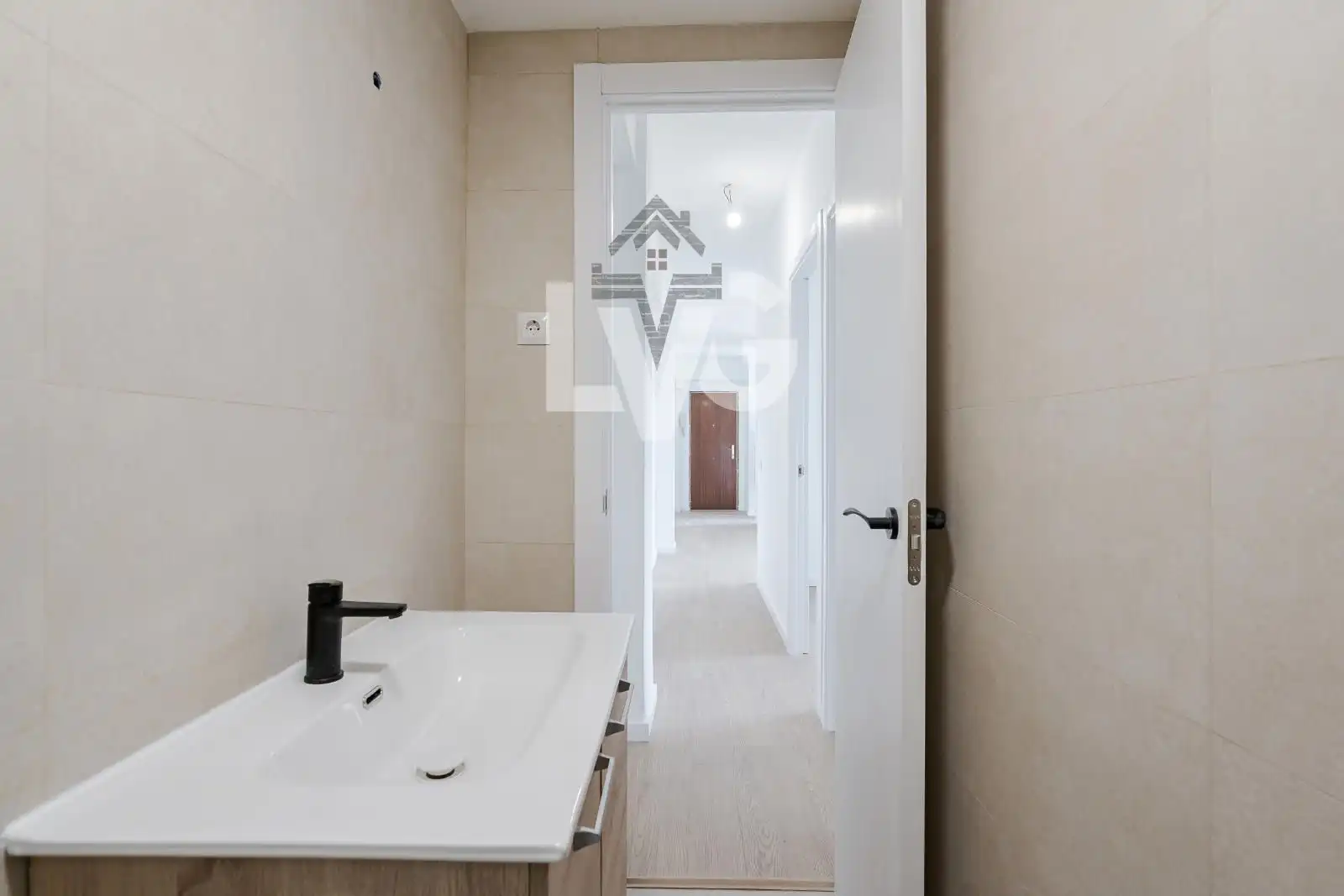 Baño de Piso en venta en Madrid con Aire acondicionado, Calefacción y Terraza