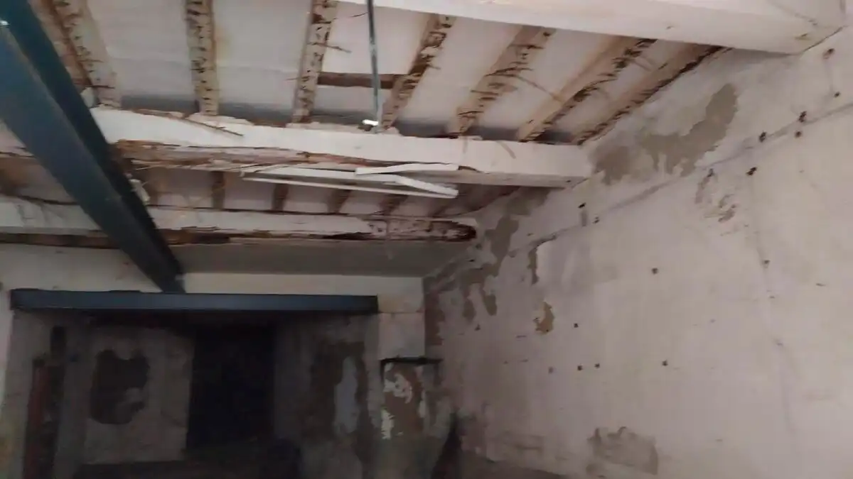 Commercial properties for sale in CALZADA SAN LAZARO, 12, Zona Sur - Av. de España - San Miguel