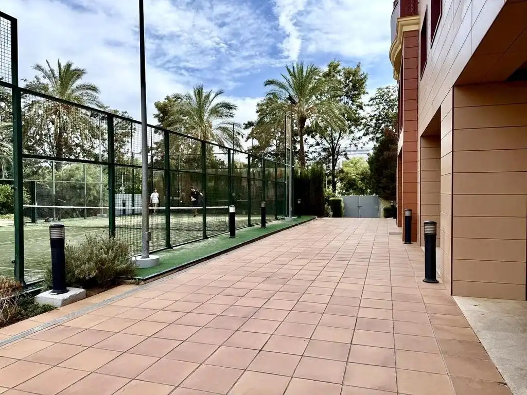 Terrace of Garage for sale in Sevilla