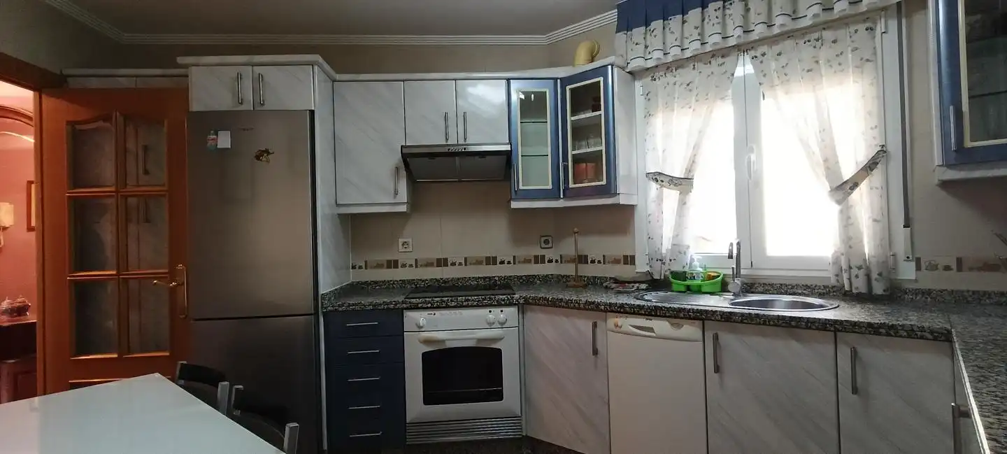 Piso en venta en Calle Miguel Hernández, Armunia
