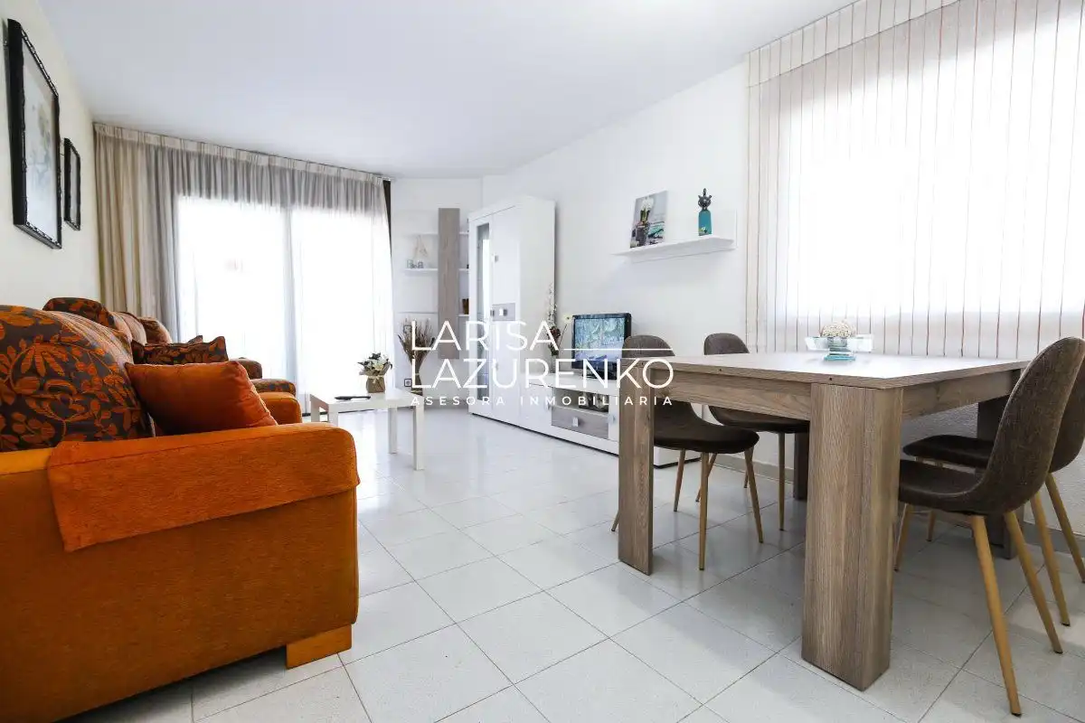Sala d'estar de Apartament en venda en Salou amb Terrassa