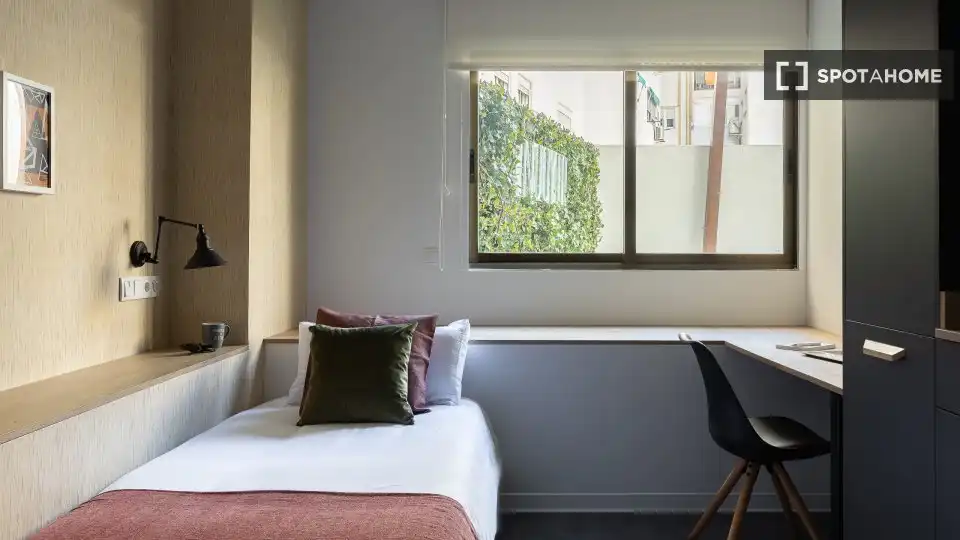 Appartement à louer à Algirós, imagen 2