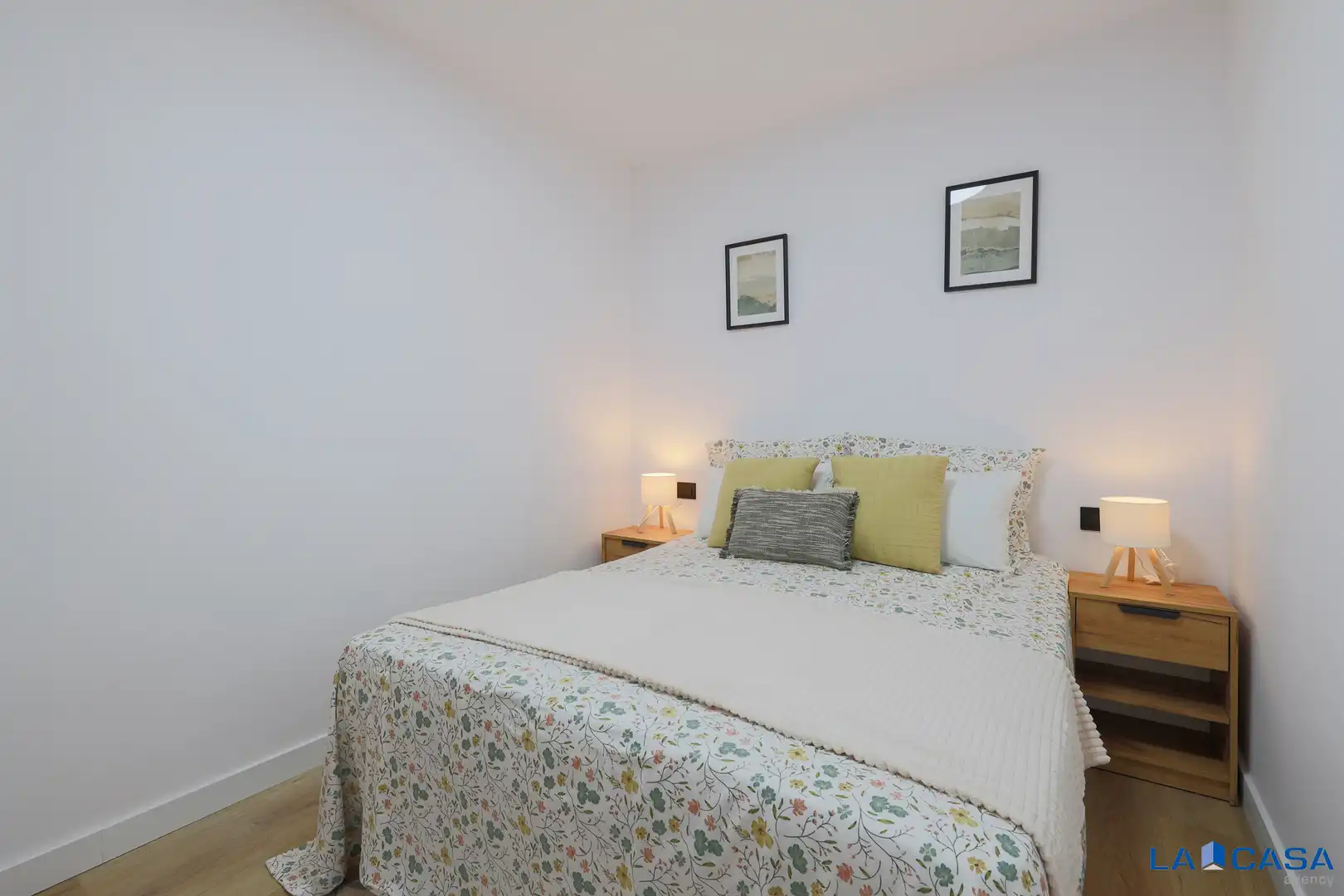 Schlafzimmer von Erdgeschoss zum Verkauf in Barcelona