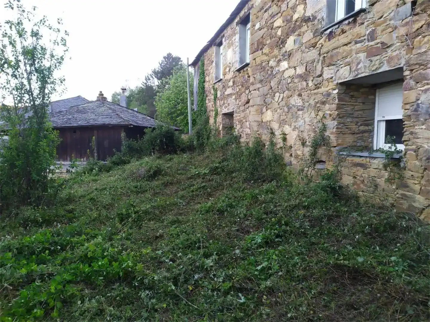Finca rústica en venda en Becerreá amb Balcó