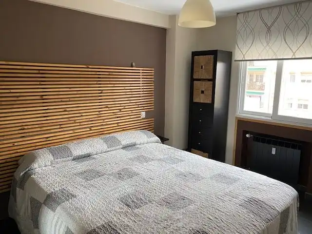 Dormitori de Pis de lloguer en Alcorcón amb Aire condicionat, Calefacció i Parquet